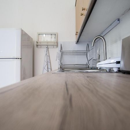 Blue Theros Apartments Paralia Dionysiou Bagian luar foto